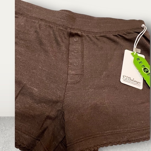NWT ~ PJ SALVAGE COZY LOUNG SLEEP SHORTS ~ brown, size med & lg - Picture 3 of 8